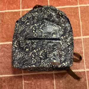 Sakroots Navy and Cream Floral-Print Backpack